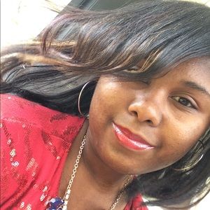 Meet your Posher, Danesha